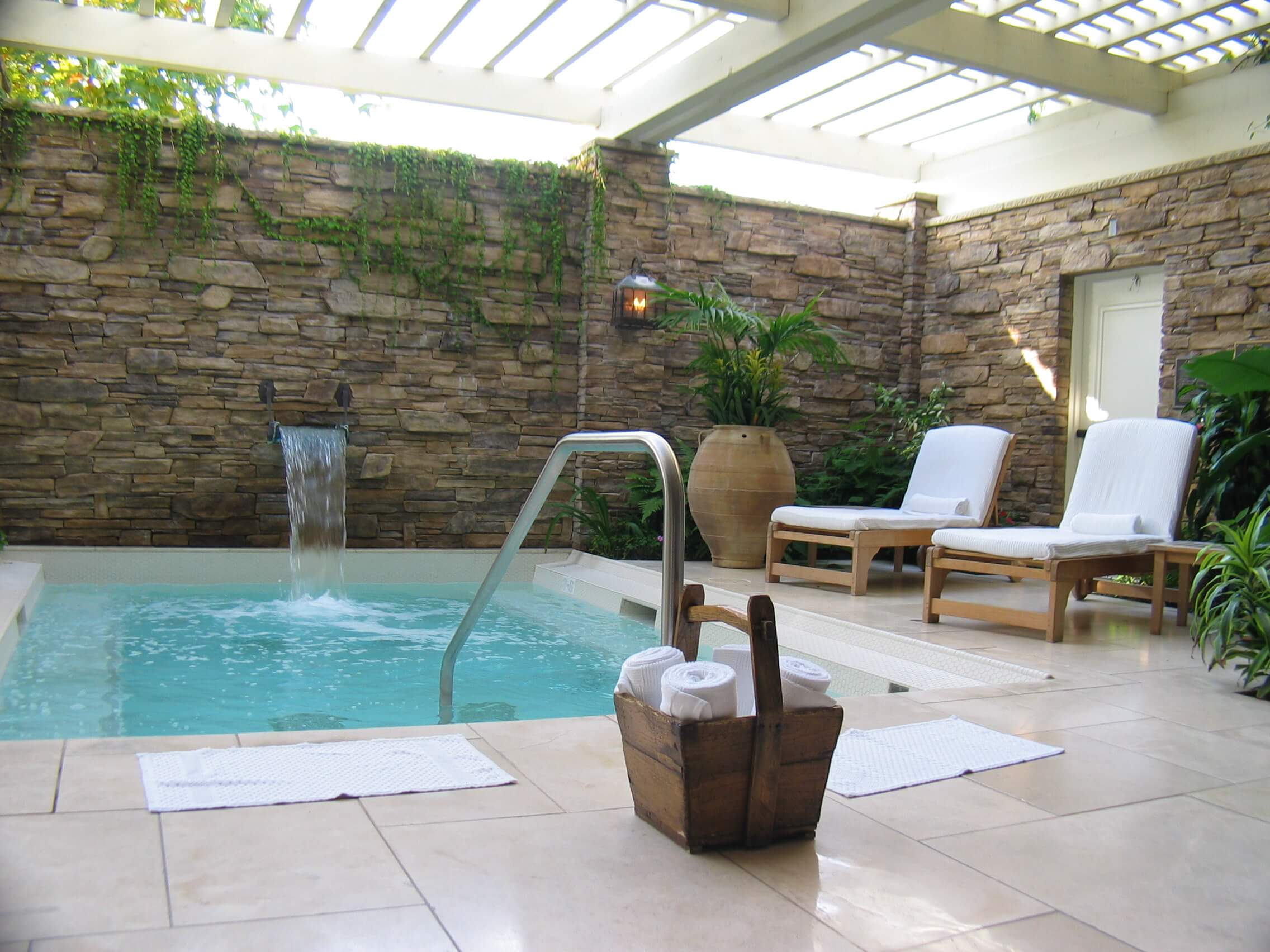 beverly-hills-spa-montage[1]