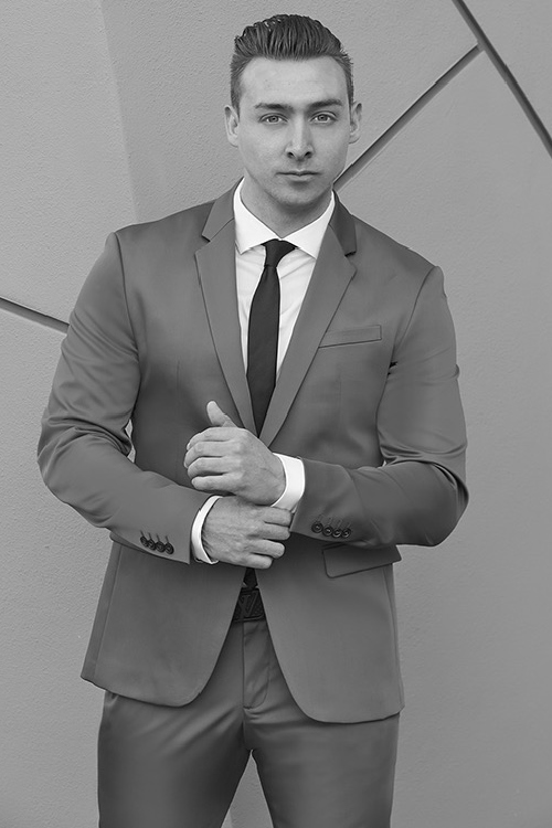 Male Escorts for Women all over the country