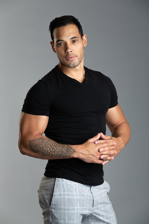 Male Escorts for Women all over the country